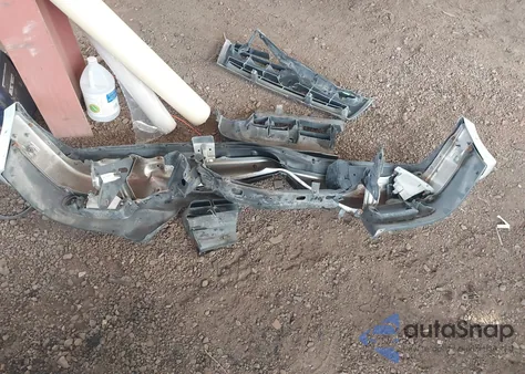 2000 Toyota 4Runner Sr5 from USA, damaged, VIN JT3GN86R9Y0160639